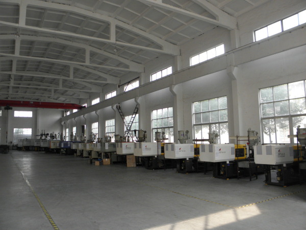 Pipe Fitting Injection-molding Workshop